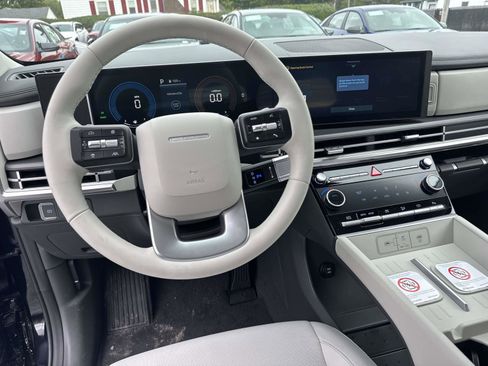 New 2026 Hyundai Santa Fe SE image 6