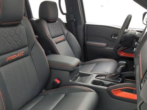 Used 2023 Nissan Frontier PRO-4X w/ Pro-4X Premium Package AWD/4WD image 26