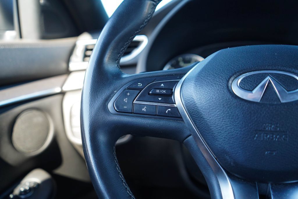 Used 2022 INFINITI QX50 Luxe w/ Appearance Package FWD image 29