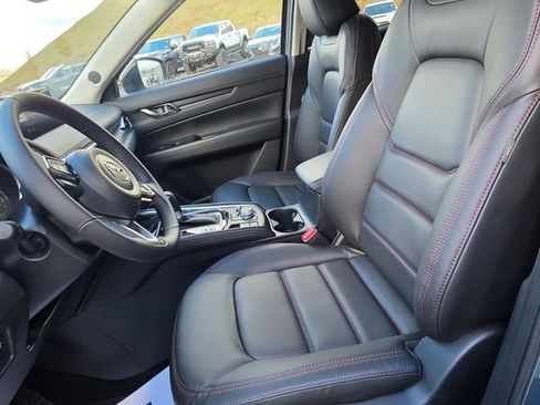 New 2025 MAZDA CX-5 Carbon Edition image 17