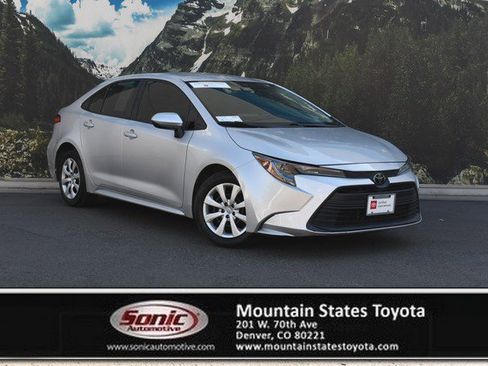 Certified 2024 Toyota Corolla LE image 1