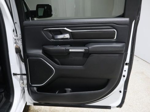 Used 2024 RAM 1500 Laramie image 22
