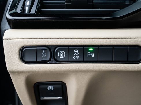 Certified 2023 Acura MDX SH-AWD w/ Technology Package image 28