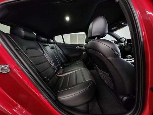 Used 2018 Kia Stinger GT2 w/ Paint Protection Package image 26