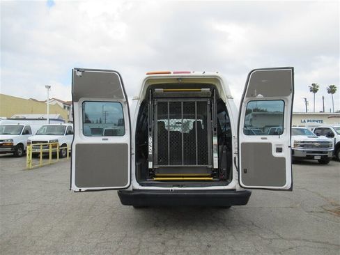 Used 2014 Ford E-250 and Econoline 250 Extended w/ Power Group image 13