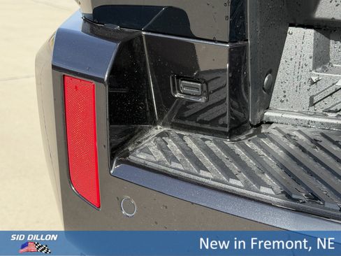 New 2026 GMC Hummer EV SUV AWD/4WD image 10