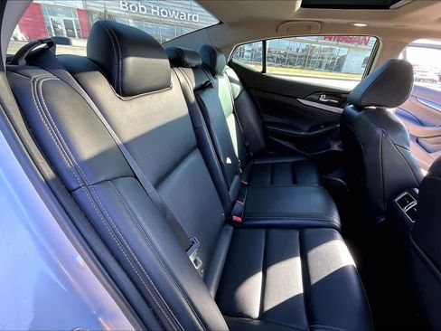 Used 2017 Nissan Maxima 3.5 SL image 20