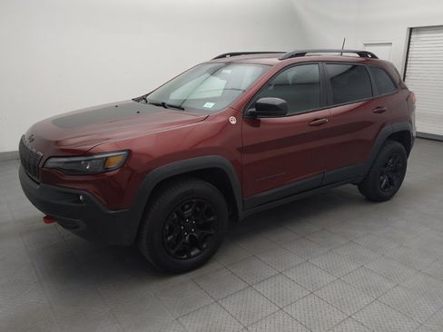 Used 2022 Jeep Cherokee Trailhawk w/ Comfort/Convenience Group AWD/4WD image 2