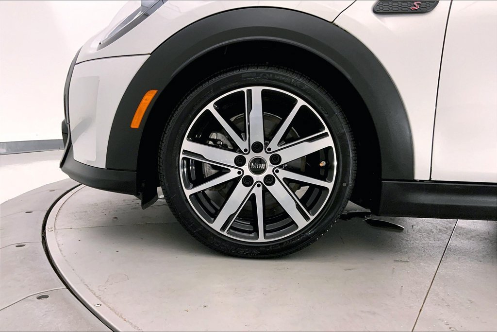 Certified 2023 MINI Cooper S FWD image 7