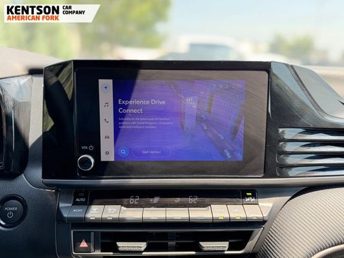 Used 2026 Toyota Camry SE FWD image 24