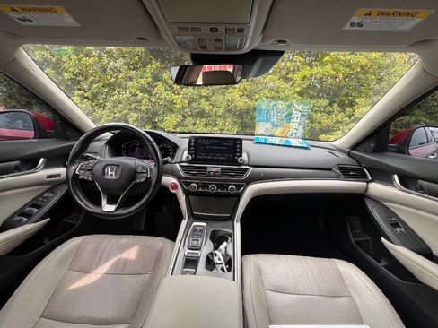 Used 2018 Honda Accord Touring image 28