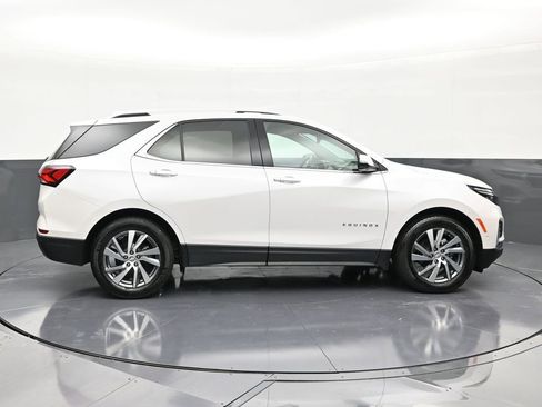 Used 2024 Chevrolet Equinox Premier FWD image 6