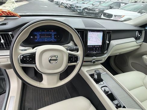 Certified 2024 Volvo XC60 B5 Plus w/ Protection Package Premier AWD/4WD image 28