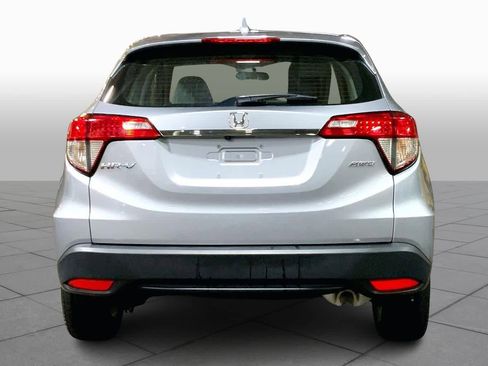 Used 2022 Honda HR-V LX image 4
