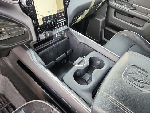 Used 2022 RAM 2500 Laramie image 19