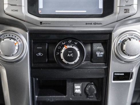 Used 2016 Toyota 4Runner SR5 image 23