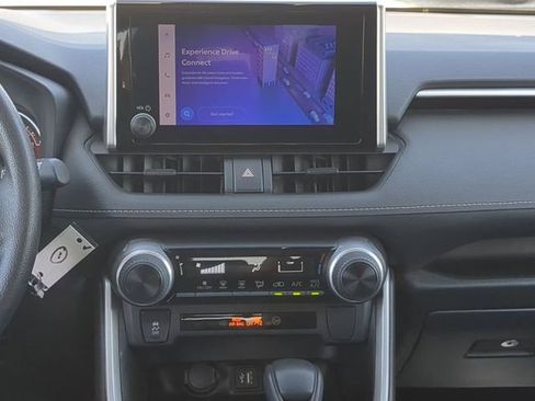 Certified 2023 Toyota RAV4 LE FWD image 18