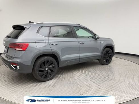 Certified 2024 Volkswagen Taos SEL AWD/4WD image 2