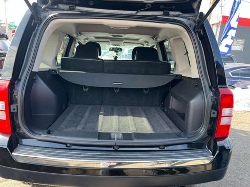 Used 2017 Jeep Patriot High Altitude image 18