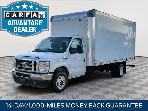 Certified 2024 Ford E-450 and Econoline 450 Super Duty w/ Driver's Safety Package RWD image 3