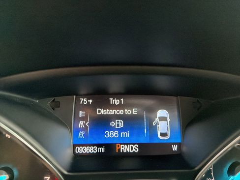 Used 2019 Ford Escape S image 19