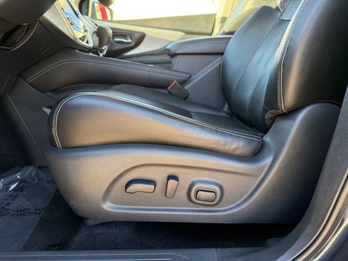 Used 2018 Nissan Murano Platinum w/ Cargo Package image 16