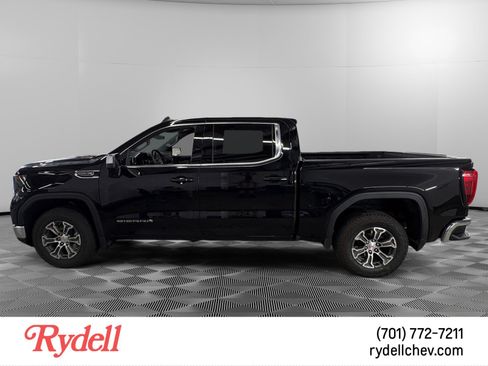 Used 2023 GMC Sierra 1500 SLE AWD/4WD image 2
