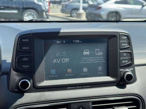 Used 2020 Hyundai Kona SEL image 24