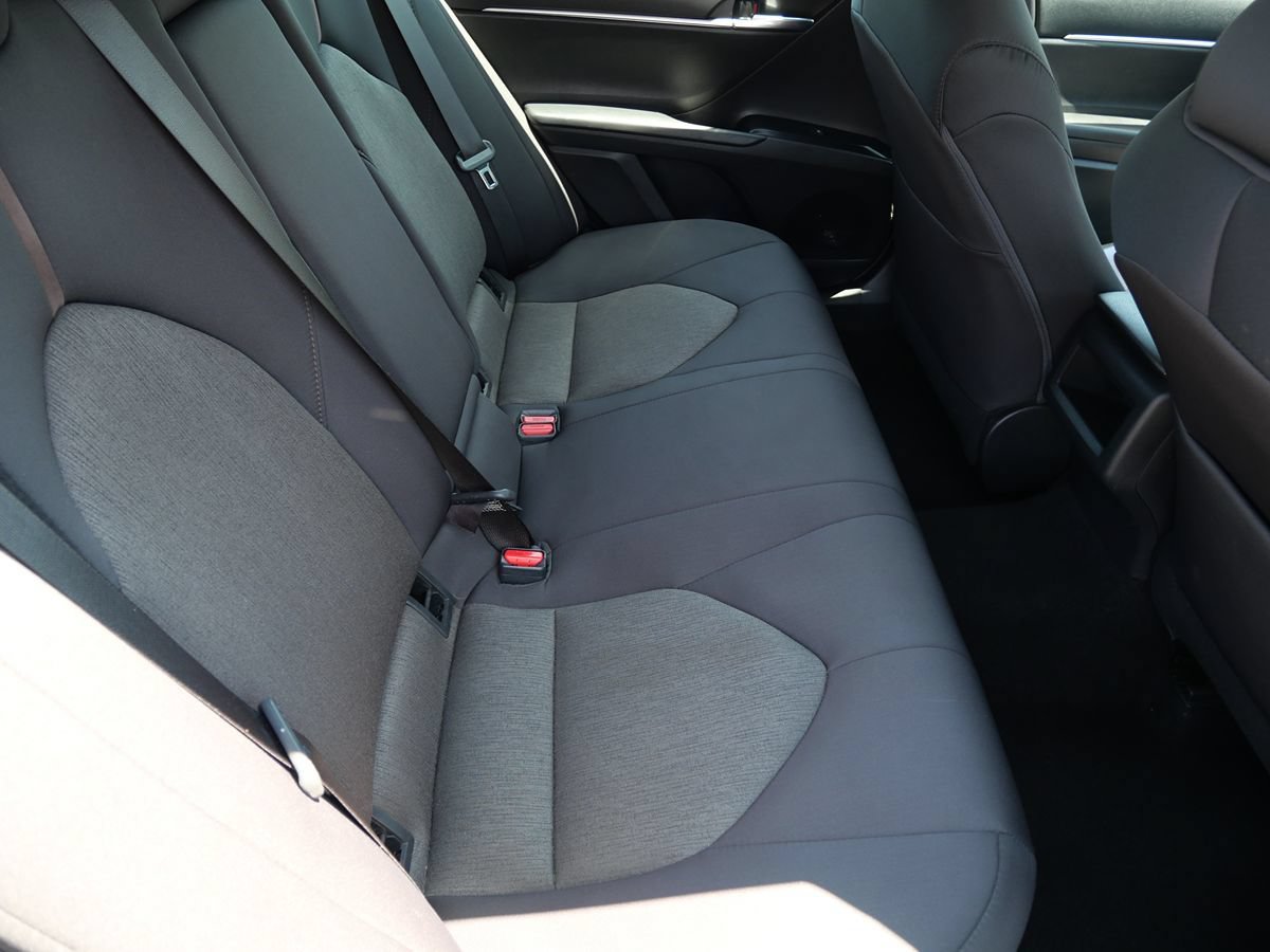 Used 2020 Toyota Camry LE w/ Fleet Convenience Package FWD image 30
