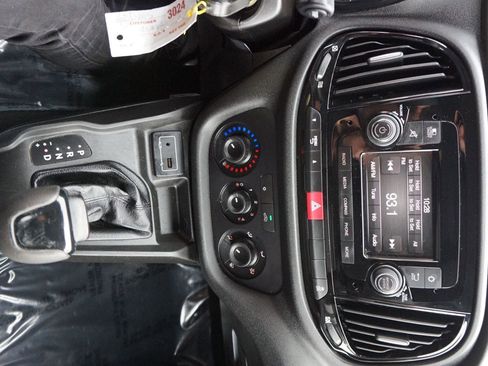 Used 2019 RAM ProMaster City Tradesman image 29