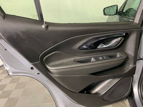 Used 2024 GMC Terrain AT4 w/ Infotainment Package II image 19