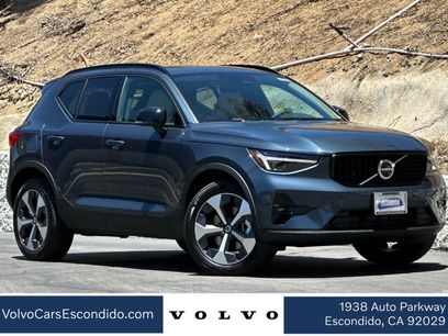 New 2026 Volvo XC40 B5 Plus