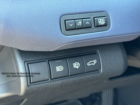 New 2026 Subaru Solterra AWD/4WD image 17