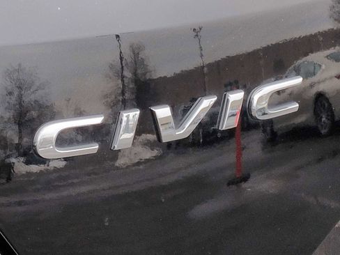 Used 2021 Honda Civic Sport image 13