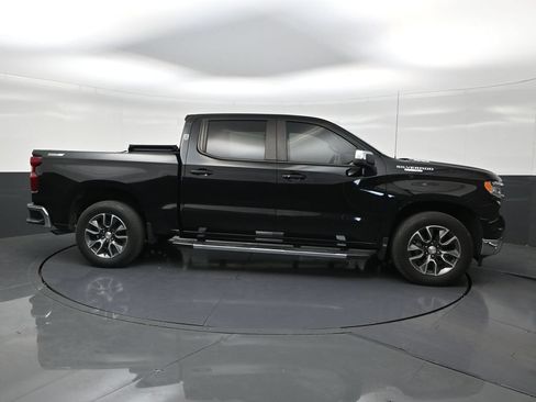 Used 2021 Chevrolet Silverado 1500 RST RWD image 6