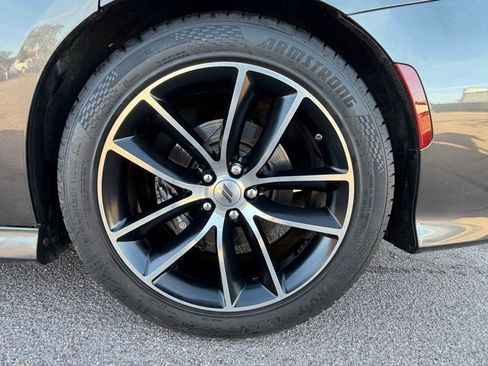 Used 2018 Dodge Charger R/T Scat Pack image 11