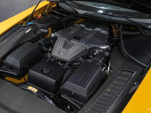 Used 2014 Mercedes-Benz SLS AMG Black Series image 11