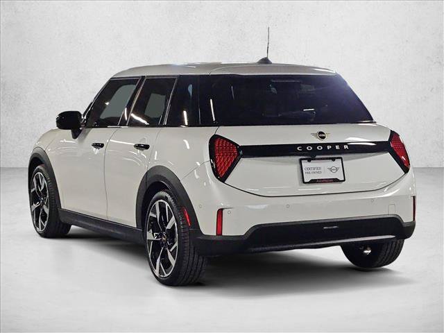 Certified 2026 MINI Cooper 4-Door Hardtop FWD image 8
