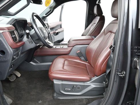 Used 2022 Ford Expedition Limited AWD/4WD image 14