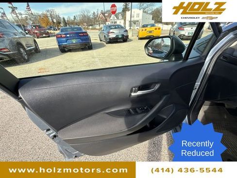 Used 2020 Toyota Corolla LE image 20