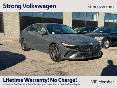 Used 2024 Hyundai Elantra Limited