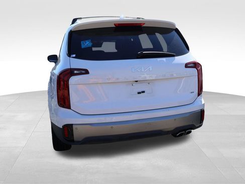 Used 2025 Kia Telluride S AWD/4WD image 16