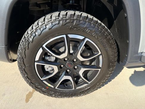 New 2026 Jeep Compass Trailhawk AWD/4WD image 12
