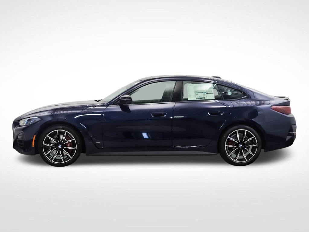Used 2026 BMW 430i xDrive w/ M Sport Package AWD/4WD image 2