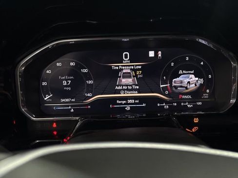 Used 2025 GMC Sierra 1500 SLT image 19