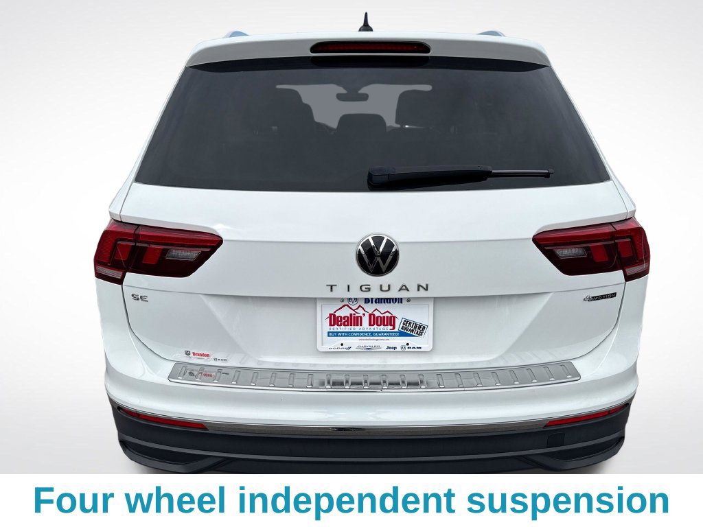 Used 2024 Volkswagen Tiguan SE AWD/4WD image 5