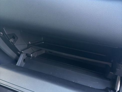 Certified 2025 MAZDA CX-50 AWD 2.5 S w/ Premium Package image 23