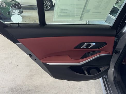 Used 2025 BMW 330i Sedan w/ Premium Package RWD image 16