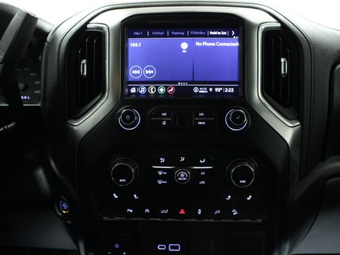 Used 2021 Chevrolet Silverado 1500 LT Trail Boss w/ Convenience Package II AWD/4WD image 22