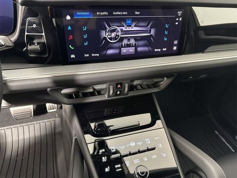 New 2026 Porsche Cayenne S image 31